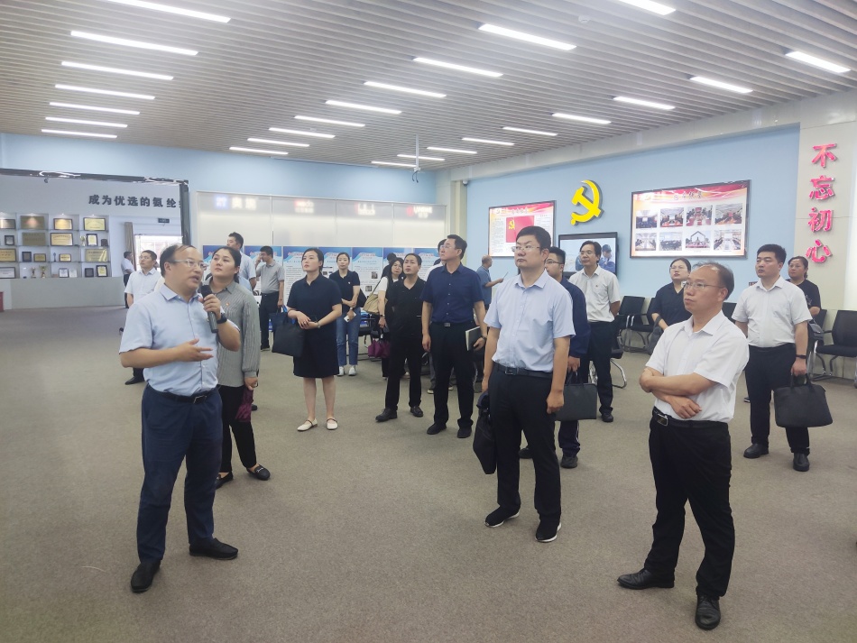 2024年7月17日，市國(guó)資委系統(tǒng)在公司開展“三組聯(lián)建”現(xiàn)場(chǎng)觀摩1（公司展廳）_副本